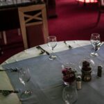 ‘작지만 확실한 변화’…여성 건강을 지키는 생활 루틴 뜬다 clear long-stem wine glass